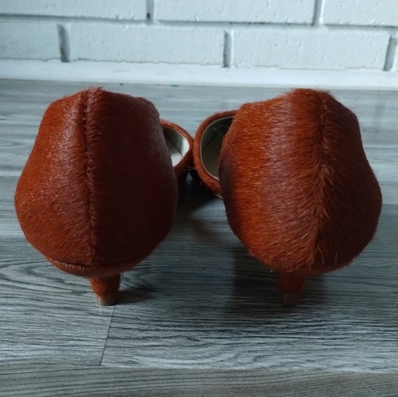 INTENTIONALLY BLANK Costa Cowhide Kitten Heel Chestnut Women's Size 38 US 7.5-8 - Picture 3 of 6